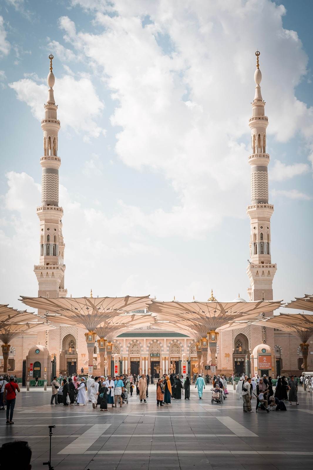 The minarets and umbrellas of An Nabawi Mosque in Medina